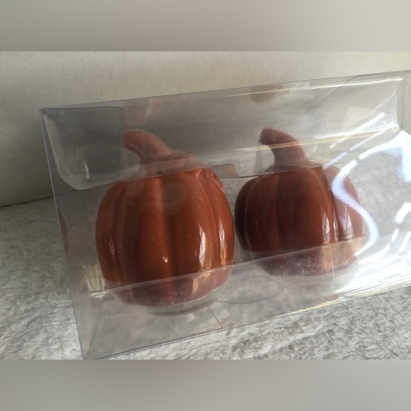 Tablecloth Fall Harvest Theme with Pumpkin Salt Pepper Shakers - 60" Round - Picture 9 of 10